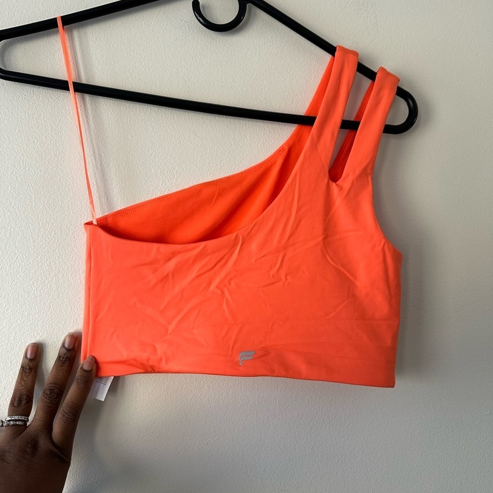 Fabletics Asymmetrical Double Strap Midi Bra Size… - image 2